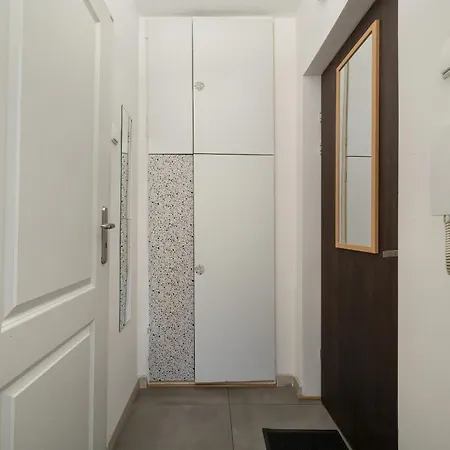 דירה Sloneczny Rynek Blisko Starego Miasta We Wroclawiu Z Parkingiem By Rent Like *